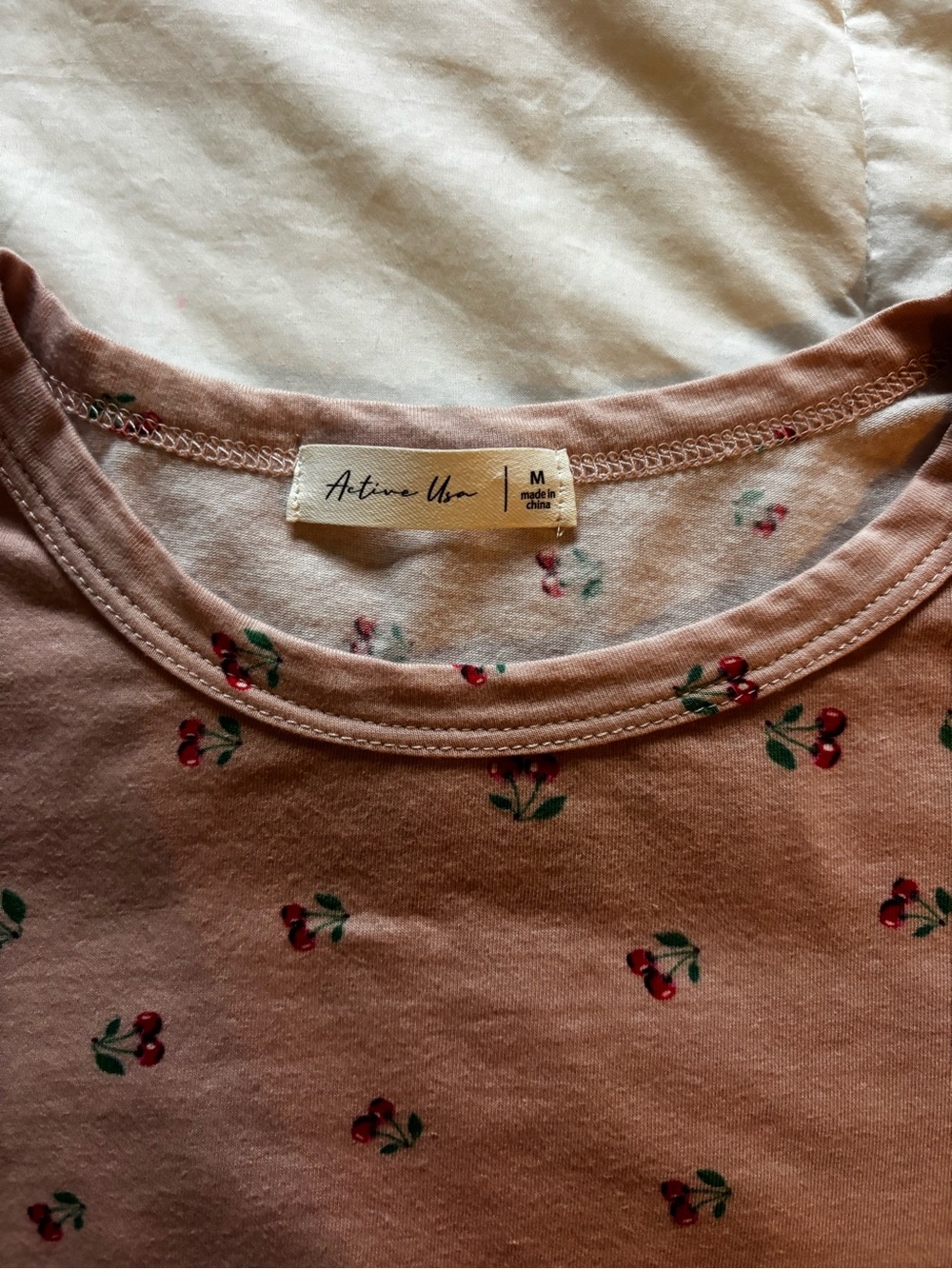 Pink Cherry pattern baby tee - Picture 3 of 4